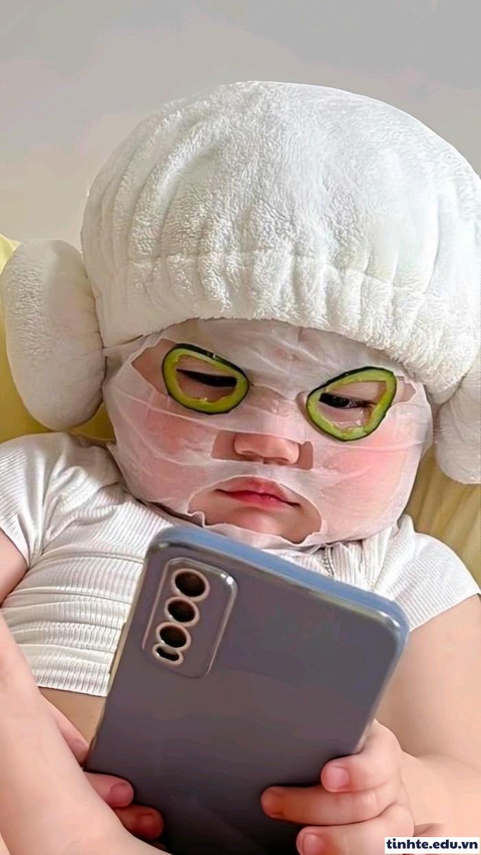 Meme em bé vui vẻ